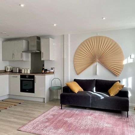Modern Apartment In Central Quiet York With Free Parking - Contemporary New Building Екстер'єр фото