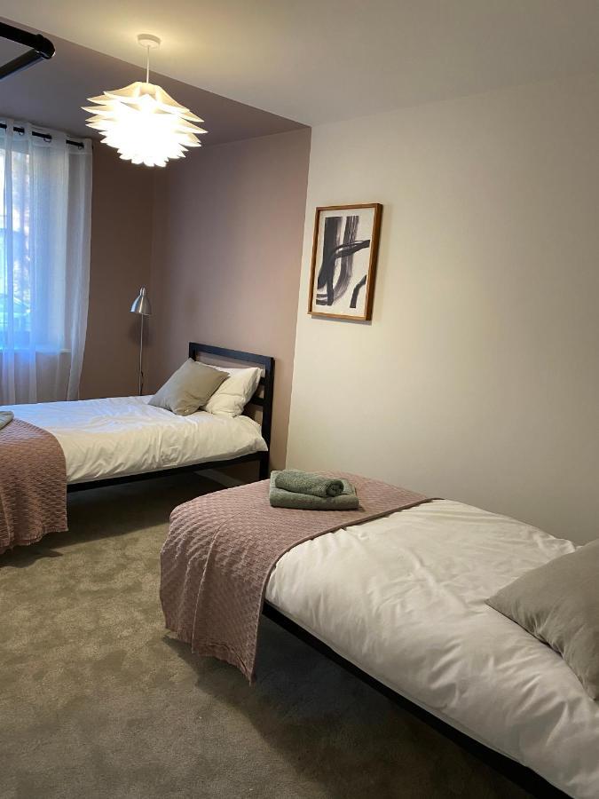 Modern Apartment In Central Quiet York With Free Parking - Contemporary New Building Екстер'єр фото